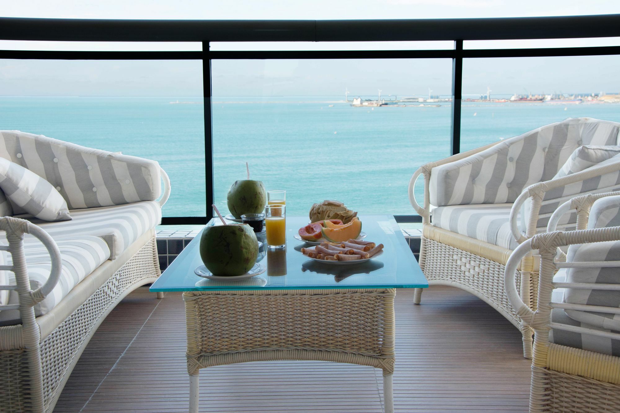 Apartamento Luxuoso De 3 Quartos